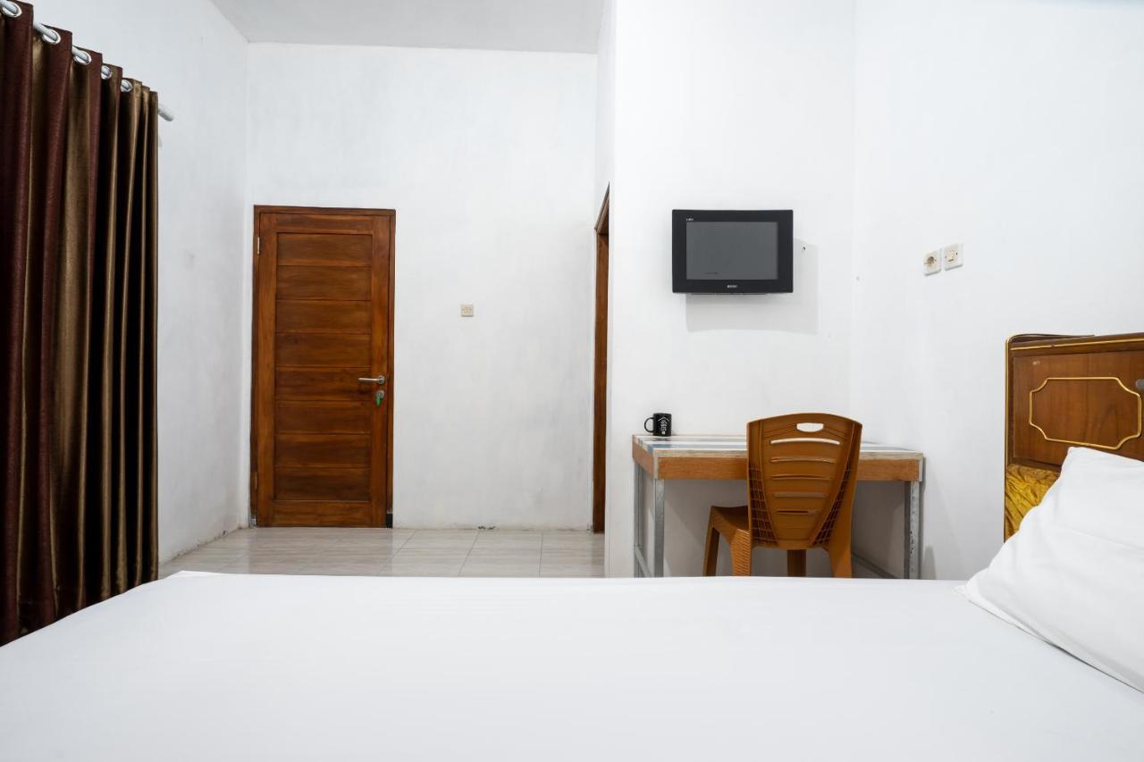 Oyo 2098 Homestay Kk Ngaglik Exterior foto