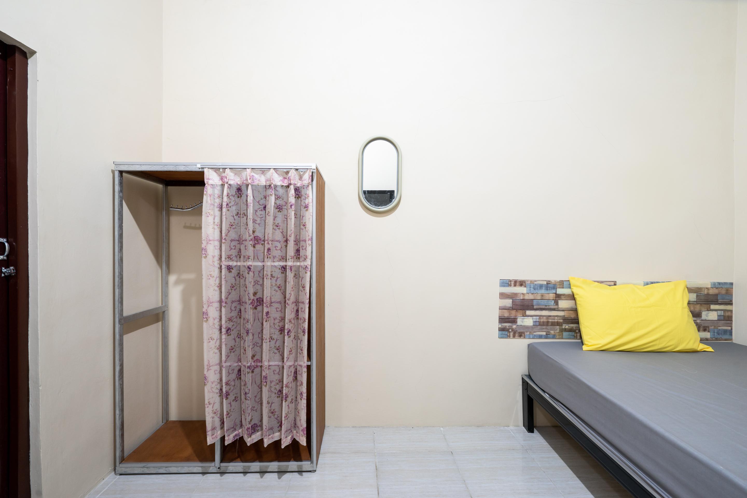 Oyo 2098 Homestay Kk Ngaglik Exterior foto