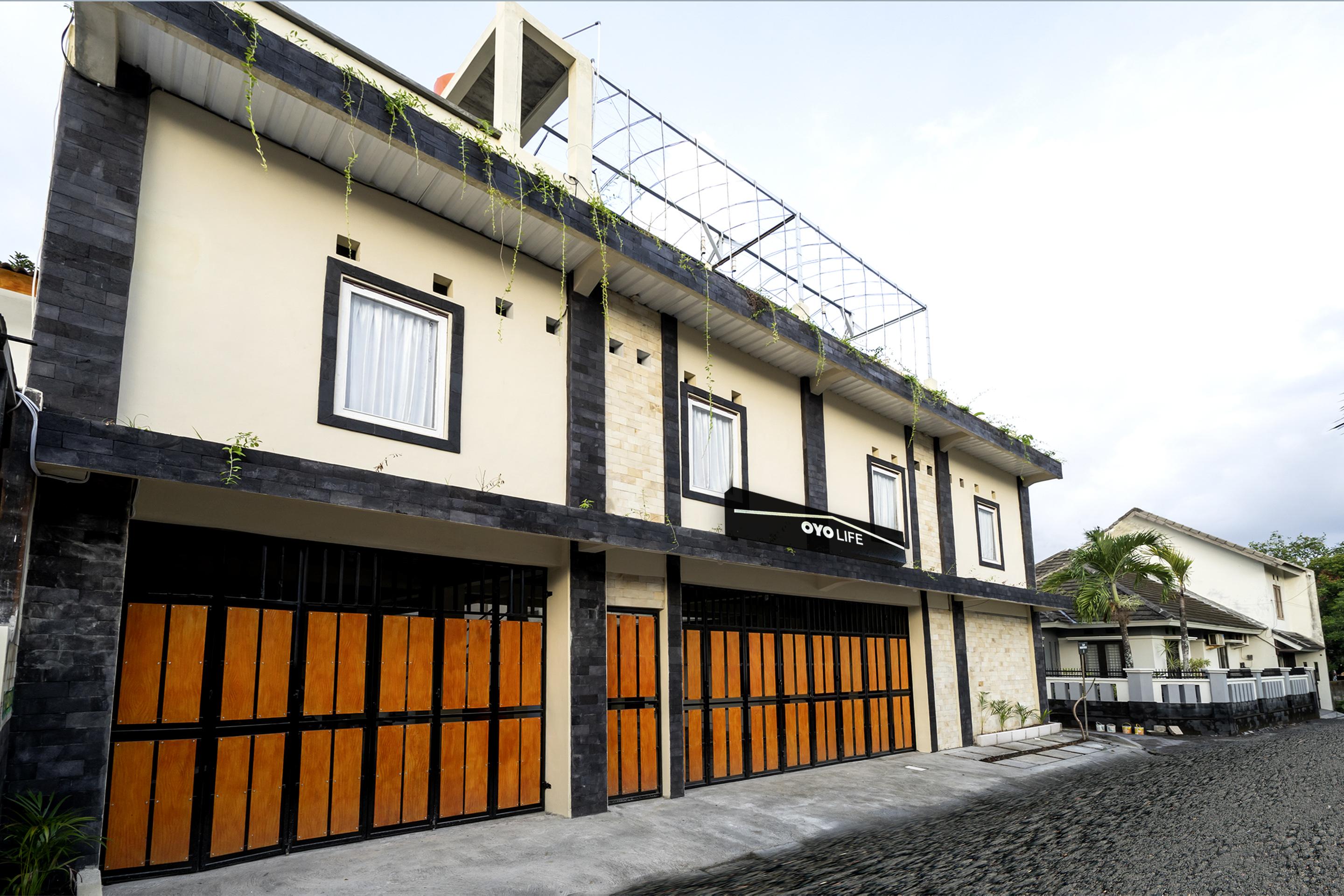 Oyo 2098 Homestay Kk Ngaglik Exterior foto